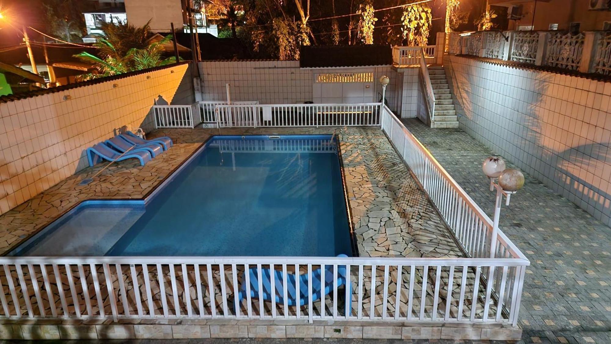 Suites Ubatuba Praia Da Lagoinha Екстер'єр фото