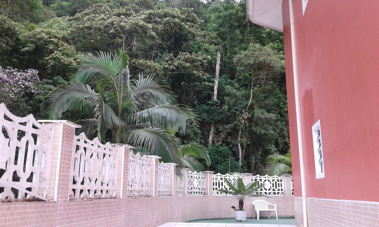 Suites Ubatuba Praia Da Lagoinha Екстер'єр фото